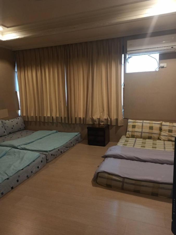 Hua Bin Hotel Yilan Eksteriør billede